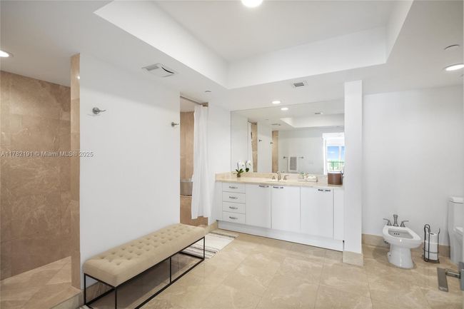 UNIT-2807 - 3301 Ne 183 Rd St, Condo with 3 bedrooms, 4 bathrooms and null parking in Aventura FL | Image 30