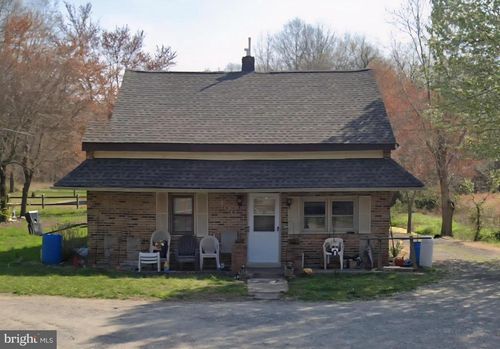 100 S Hook Rd, PENNSVILLE, NJ, 08070-2325 | Card Image