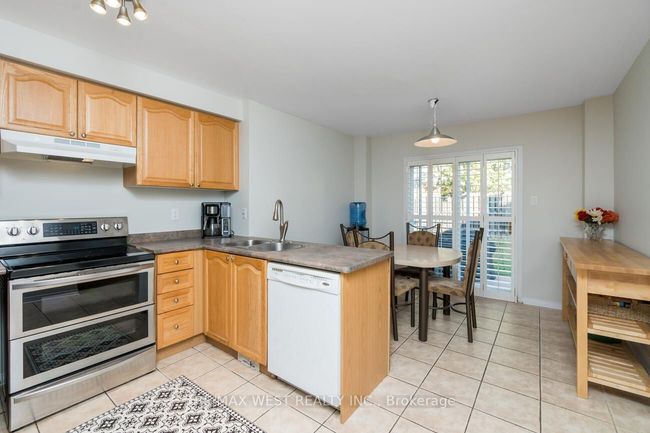 67 Berton Blvd, House other with 3 bedrooms, 3 bathrooms and 2 parking in Georgetown ON | Image 4
