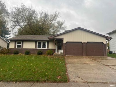 1112 Paddock Lane, House other with 3 bedrooms, 2 bathrooms and null parking in Springfield IL | Image 1