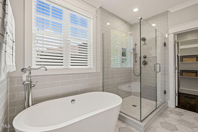 30-web-or-mls-26-web-or-mls-untitled-26 | Image 29