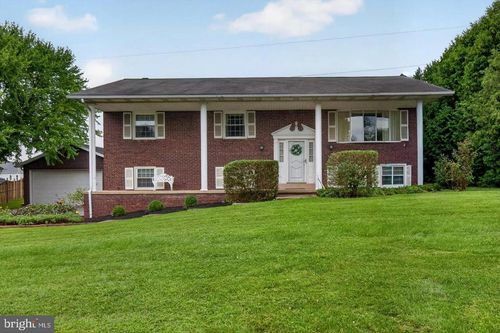 2650 Oberlin Dr, YORK, PA, 17404-1259 | Card Image