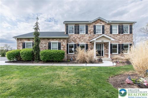 2575 Huckleberry Road, Allentown City, PA, 18104 | Card Image