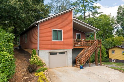 11 Alta Ave, Asheville, NC, 28803-0109 | Card Image