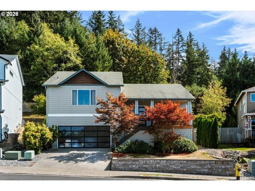 3238 Nw Pacific Rim Dr, Camas, WA, 98607-7556 | Card Image