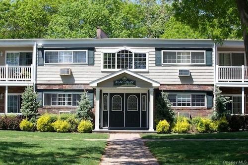 f06-68 Mount Vernon Avenue, Brookhaven, NY, 11772 | Card Image