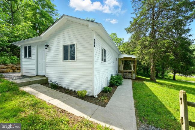 14 Summit Point Dr, House other with 2 bedrooms, 1 bathrooms and null parking in FRONT ROYAL VA | Image 5