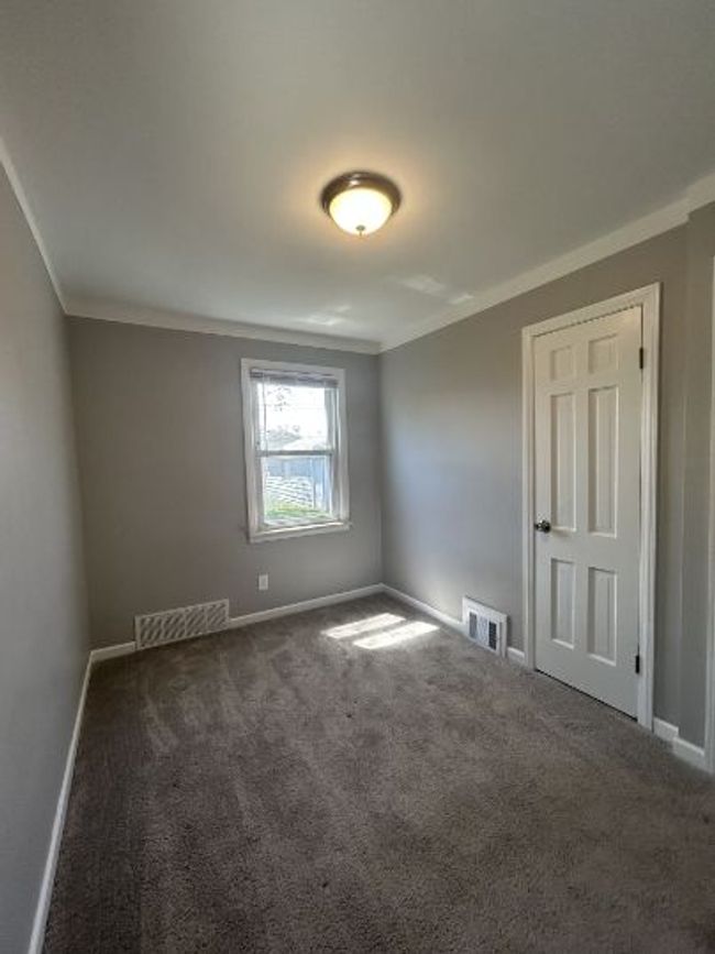 13667 Birrell St, House other with 2 bedrooms, 1 bathrooms and null parking in Southgate MI | Image 7