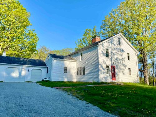 867 Quaker St, Henniker, NH, 03242-5349 | Card Image