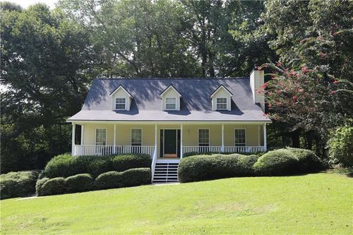 1746 N Hadaway Rd Nw, Kennesaw, GA, 30152-3993 | Card Image