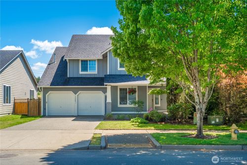 7249 Radius Loop Se, Lacey, WA, 98513-5146 | Card Image