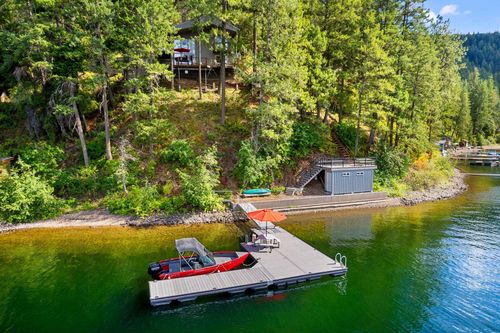 3979 Bayside Way, Loon Lake, WA, 99148-5102 | Card Image