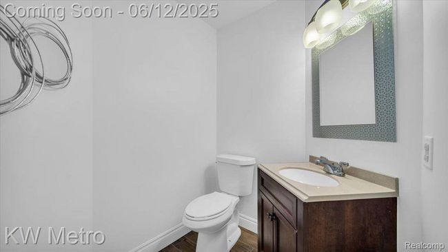 4013 Foxpointe Dr, Condo with 2 bedrooms, 3 bathrooms and null parking in West Bloomfield MI | Image 8