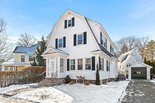 10 Hesseltine Ave, Melrose, MA, 02176-1904 | Card Image
