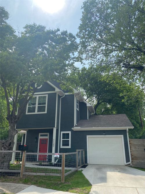 1122 Kirk Ave, Austin, TX, 78702-3723 | Card Image