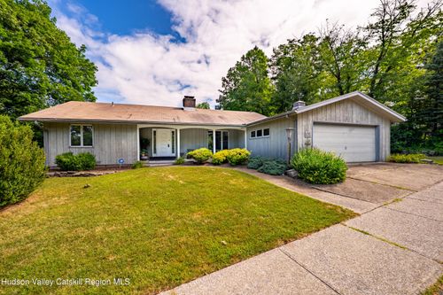 108 Glenwood Blvd, Hudson, NY, 12534-1426 | Card Image