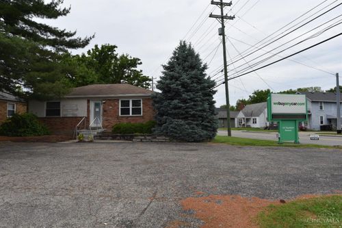 127 Burkhart Ave, Reading, OH, 45215-5601 | Card Image