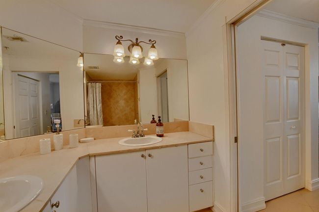 603 - 804 E Windward 603 Way, Condo with 2 bedrooms, 2 bathrooms and null parking in Lantana FL | Image 18