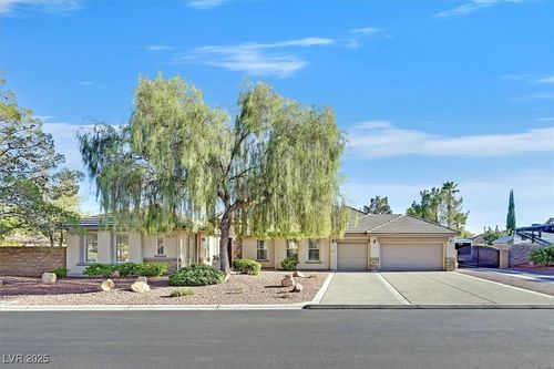 7221 Sandy Plains Ave, Las Vegas, NV, 89131-3387 | Card Image