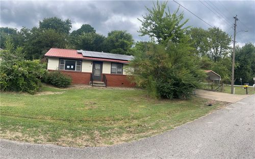 315 Half St, Lincoln, AR, 72744-8801 | Card Image