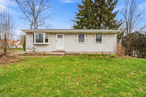2535 Sears Rd, Stow, OH, 44224-4317 | Card Image