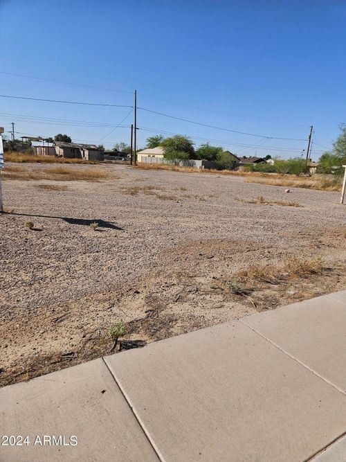 7-413 W Dr Martin Luther King Jr St, Eloy, AZ, 85131-2307 | Card Image