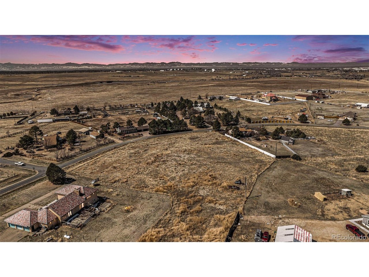 Land in Aurora 3