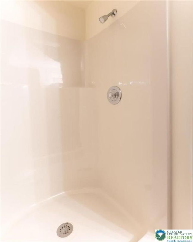 3195 Audubon St, House other with 4 bedrooms, 2 bathrooms and null parking in Palmer Twp PA | Image 42