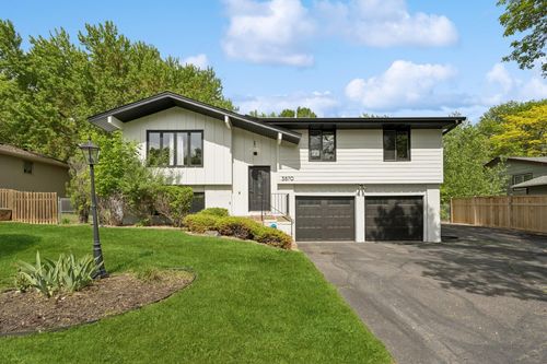 3870 Harbor Ln N, Plymouth, MN, 55446-3305 | Card Image