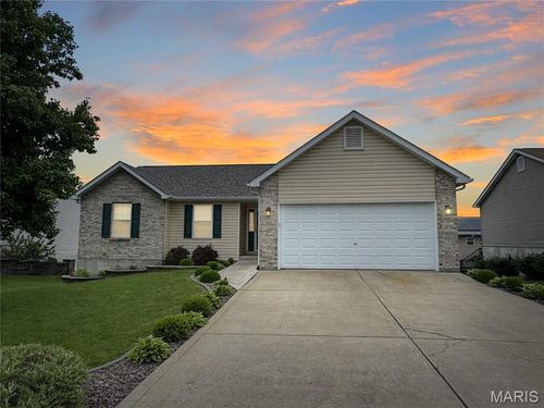 107 Shawn Patrick Dr, Marthasville, MO, 63357-1459 | Card Image