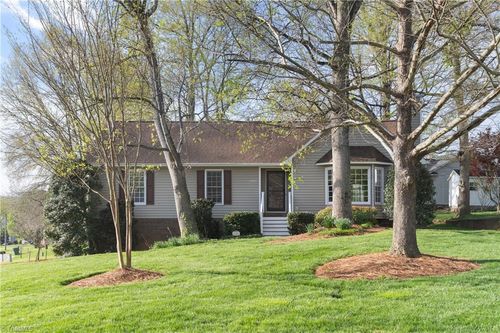 6200 Spring Park Rd, Clemmons, NC, 27012-7414 | Card Image