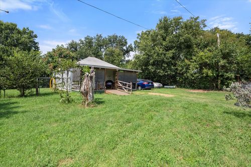 605 Skyline Rd, Grand Prairie, TX, 75051-2049 | Card Image