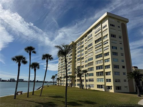 apt-403-4775 Cove Cir, St Petersburg, FL, 33708-2860 | Card Image