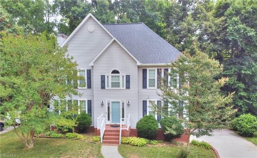 6125 Tennyson Dr, Kernersville, NC, 27284-6323 | Card Image