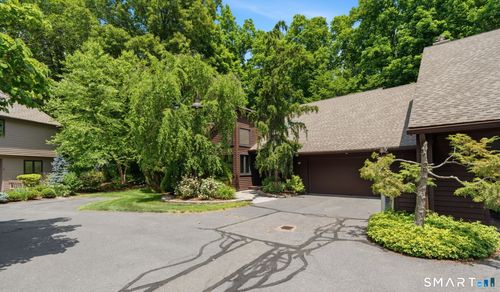 54-54 Ironwood Rd, West Hartford, CT, 06117-1120 | Card Image