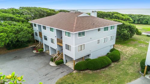 11 Foxfire Trce, Caswell Beach, NC, 28465-8421 | Card Image