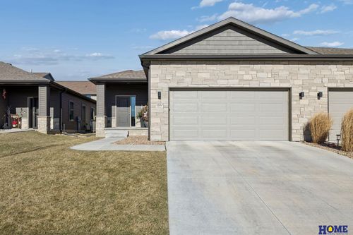 3840 Cabo Dr, Lincoln, NE, 68516-5704 | Card Image