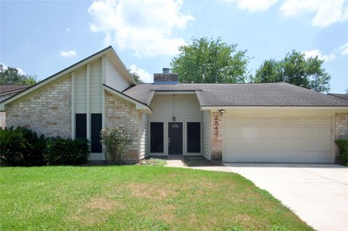 2543 Sage Brush Ln, Sugar Land, TX, 77479-1614 | Card Image