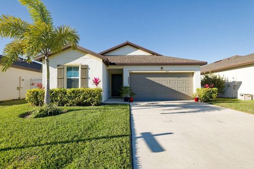 5221 Armina Pl, Fort Pierce, FL, 34951-4454 | Card Image