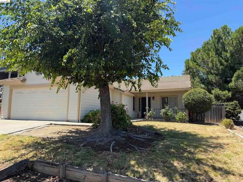 5100 Pawnee Drive, Antioch, CA, 94531-9999 | Card Image