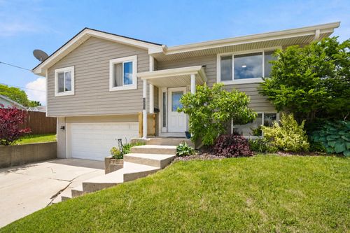 5708 54th Ave, Kenosha, WI, 53144-2317 | Card Image