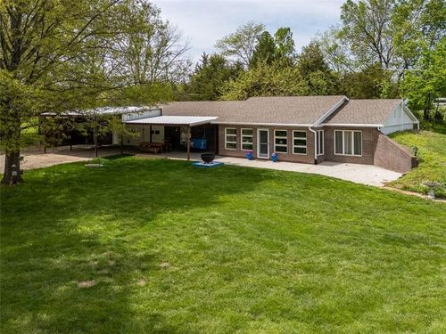 23041 Bedford Rd, Spring Hill, KS, 66083-5535 | Card Image