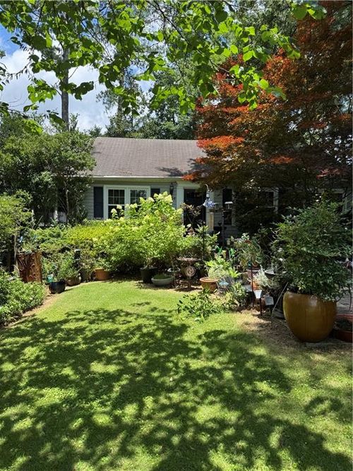 1154 Kingsley Cir Ne, Atlanta, GA, 30324-3222 | Card Image