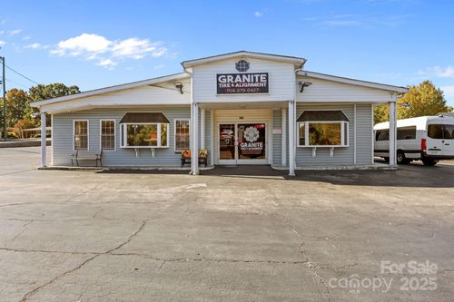 105 N Salisbury Gq Ave, Granite Quarry, NC, 28146-8144 | Card Image