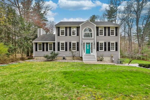7 Drake Ln, Derry, NH, 03038-4131 | Card Image