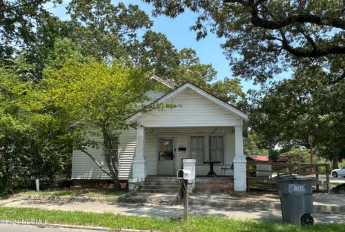 521 Cokey Rd, Rocky Mount, NC, 27801-5678 | Card Image