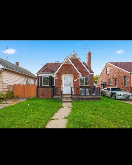 9175 Everts St, Detroit, MI, 48224-1916 | Card Image
