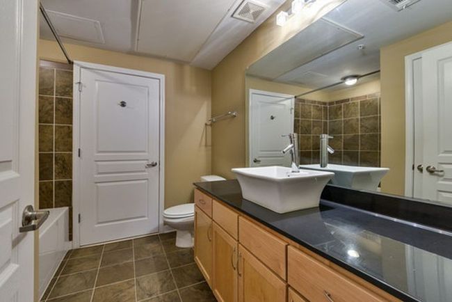 APT-318 - 3000 Vanderbilt Pl, Condo with 2 bedrooms, 2 bathrooms and 2 parking in Nashville TN | Image 16