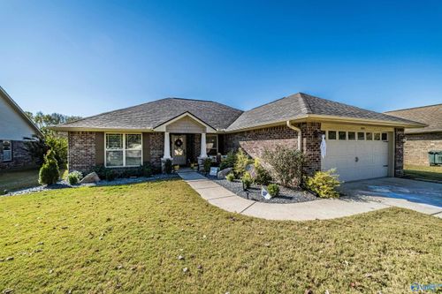 4614 Carrington Blvd Se, Owens Cross Roads, AL, 35763-9453 | Card Image