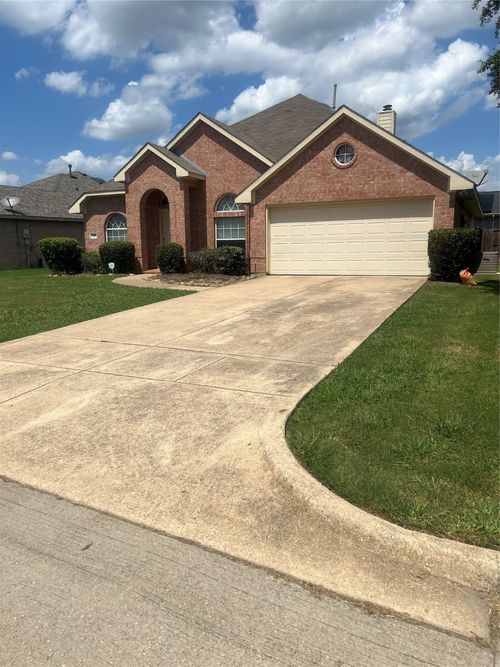 3008 Cantura Dr, Mesquite, TX, 75181-4669 | Card Image